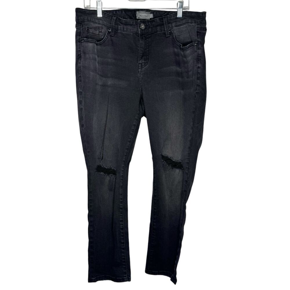 TORRID / black wash distressed straight leg jeans / 16 SHORT
